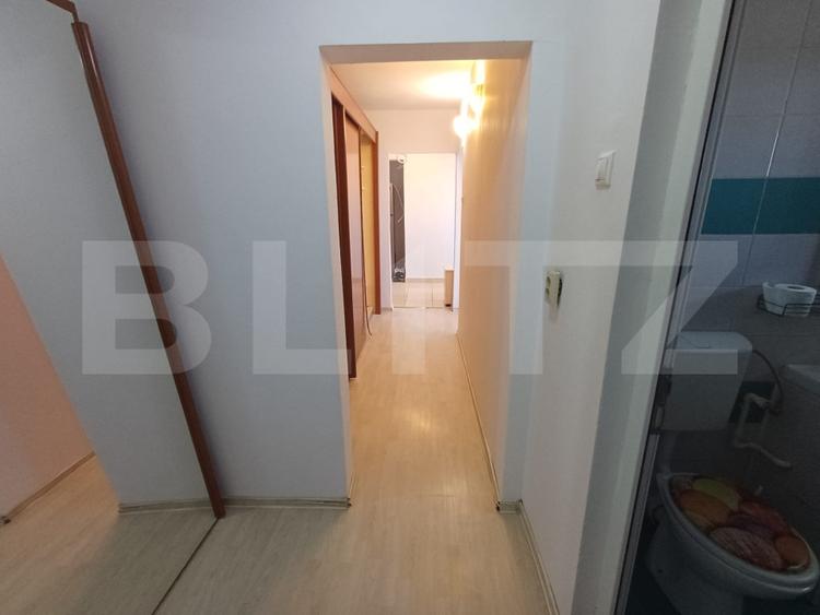 Apartament 2 camere, decomandat, zona Autogara