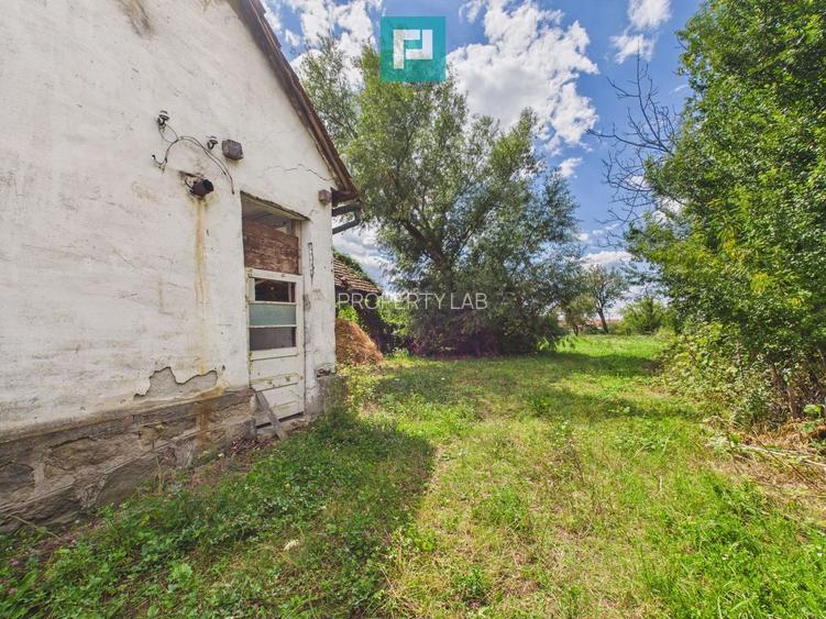 Casă cu teren de 2341 mp, în Bonțești, Arad - 4