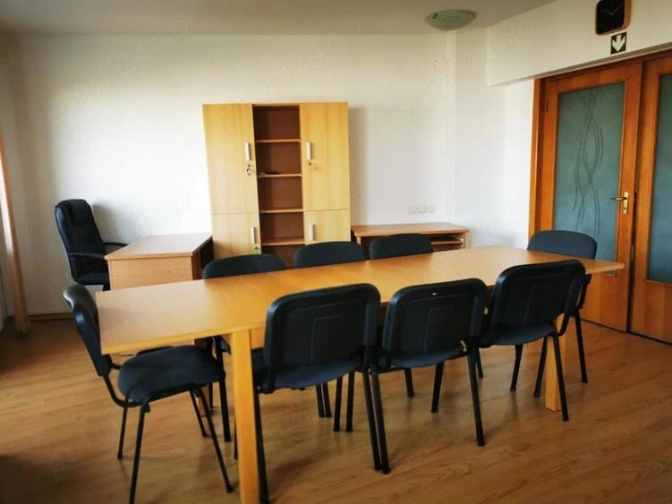Bulevardul Unirii -Zepter apartament 3 camere de inchiriat stradal