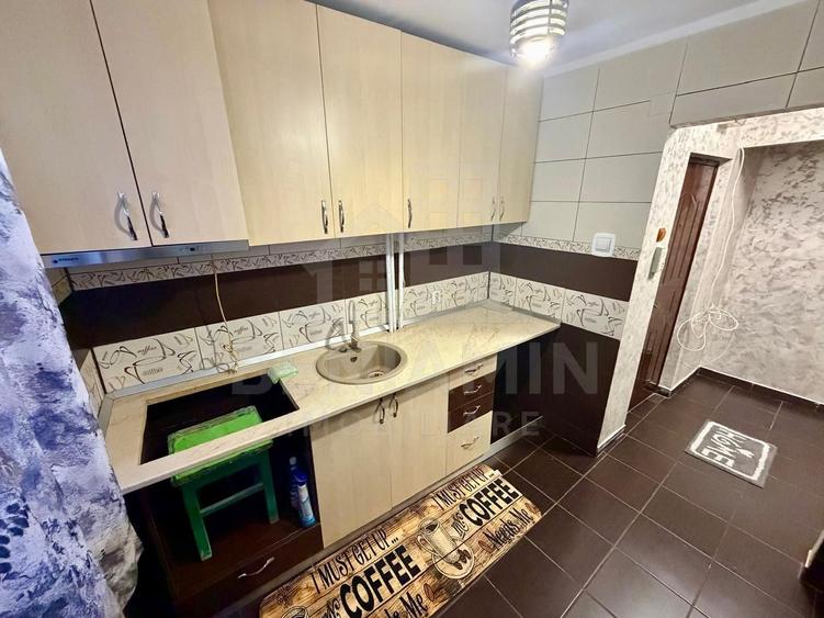 3 camere semidecomandat - Billa - etaj 1 - renovat -teava gaze