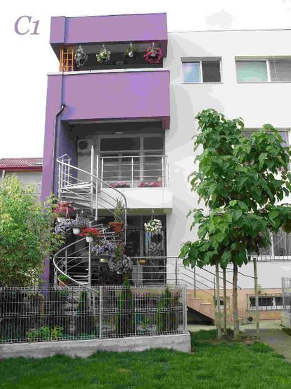 Bloc 4 apartamente - Demisol + Parter + 2 Etaje - 600mp