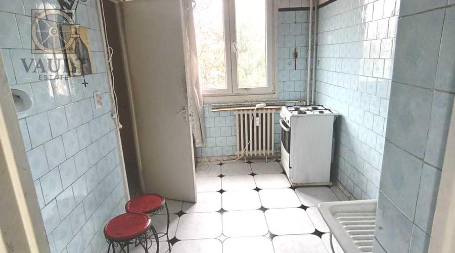 Apartament 3 camere -5 minute Metrou 1 Decembrie
