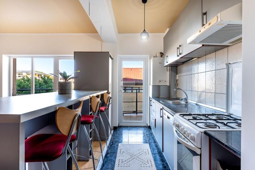 Apartament cu 2 camere, 53MP, Garaj, Boxa, Comision 0%
