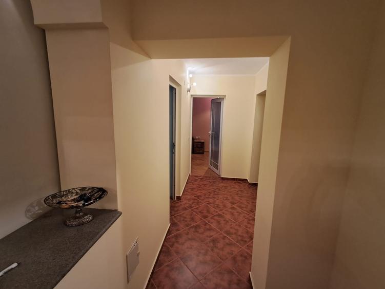 Apartament 3 camere Zona Panduri - 68 mp - etaj 3