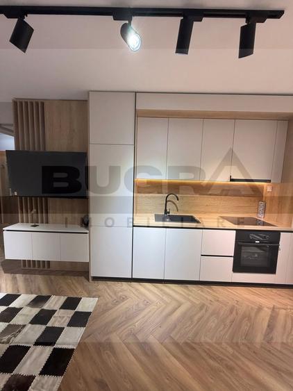 Apartament 3 camere, super finisat, parcare, zona Terra