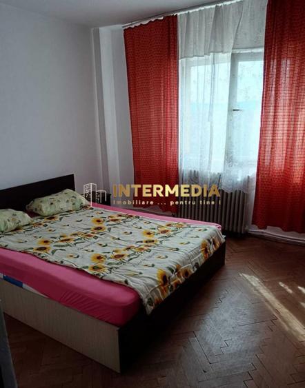 APARTAMENT 3 CAMERE DECOMANDAT I 2 BAI I 2 BALCOANE I 70 MP I CETATE I