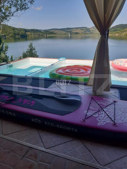 Casa De Vacanta cu vedere la lacul Bezid-OPORTUNITATE