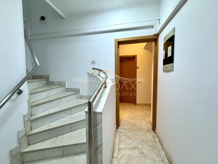 Vila centrala cu 13 camere *460mpu* + garaj // Dorobanți - 26