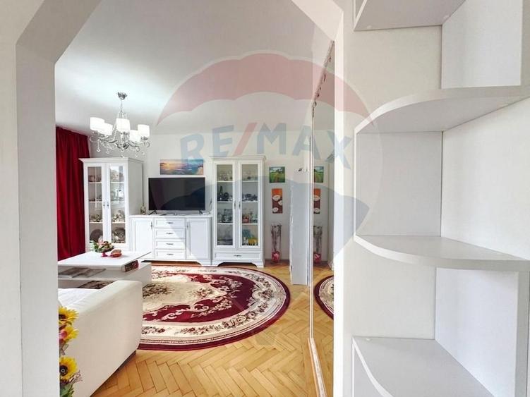 Apartament 2 camere, renovat complet – ideal locuință sau investiție