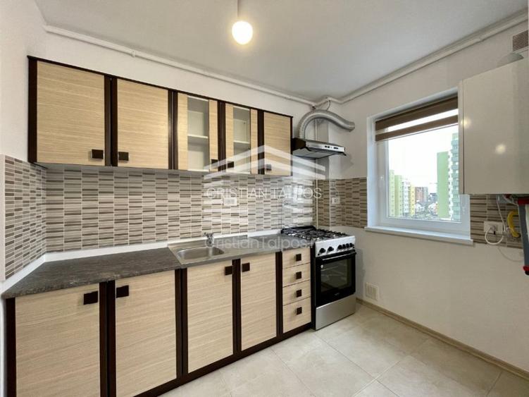 1 August - Apartament 2 Camere-Small Pet Friendly-Parcare-Top City -Tractorul - 3