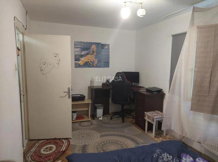 Apartament cu 2 camere, etajul 2/4, zona Podu Ros - 3