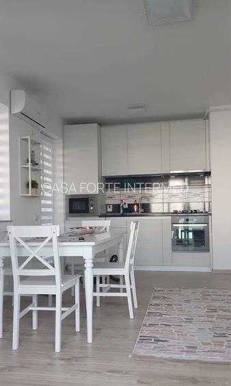 2 camere Statiunea Mamaia zona hotel Vega 105000 euro