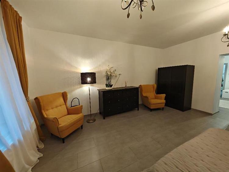 Inchiriem Apartament 2 Camere, Modern, 62 Mp, Semidecomandat, Centrul Istoric