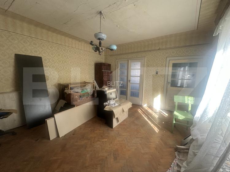 Casa de locuit, 252 mp cu 842 mp teren, zona Titulescu - 5