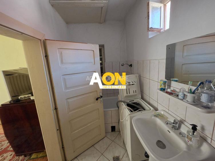 Casa cu 4 camere, 2024 mp teren, la asfalt, cu utilitati, Vintu de Jos - 13