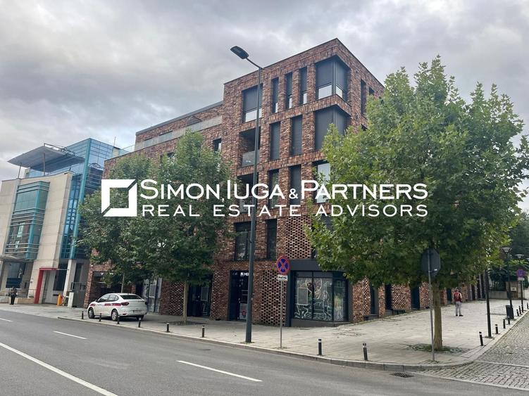 Spatiu 460 mp comercial zona centrala