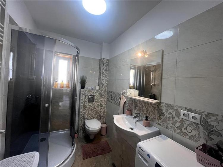 Apartament 2 camere mobilat si utilat cu terasa
