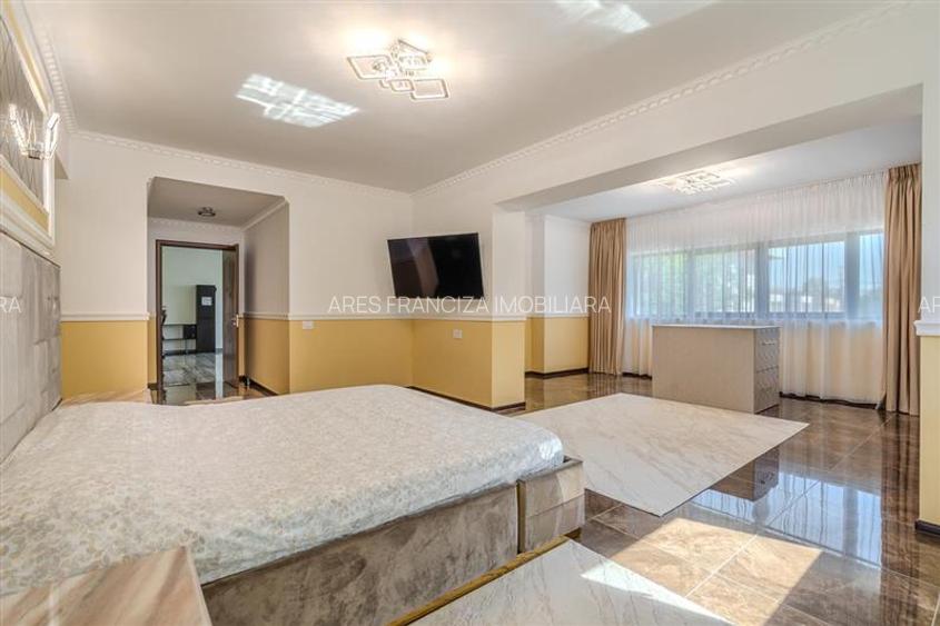 PIPERA - EROU IANCU NICOLAE,VILA ,9 CAMERE,504 MP MP,TEREN 800 MP,PISCINA - 13