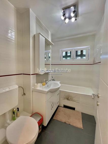 Apartament 3 camere, decomandat, Piață Flora, etaj 1 - 4