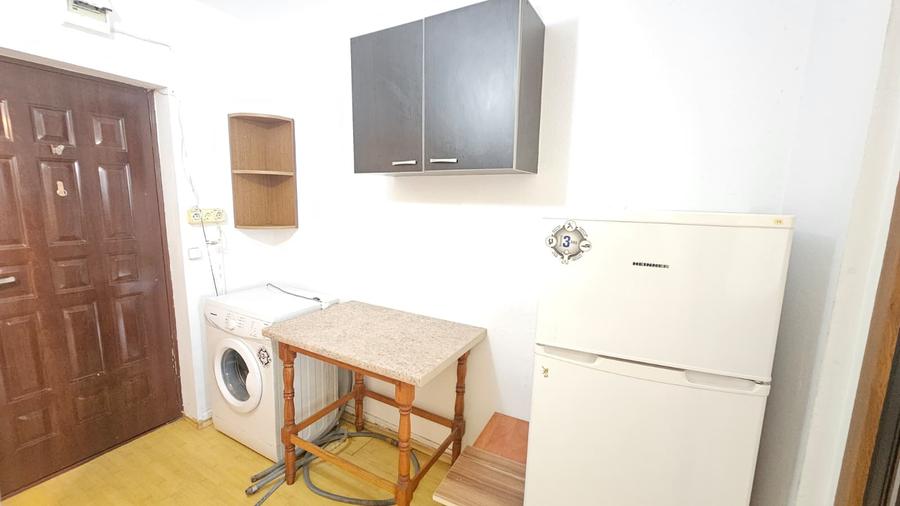 De vanzare Garsoniera  Tiglina 1, la strada Saturn, Pret 32.000 Euro