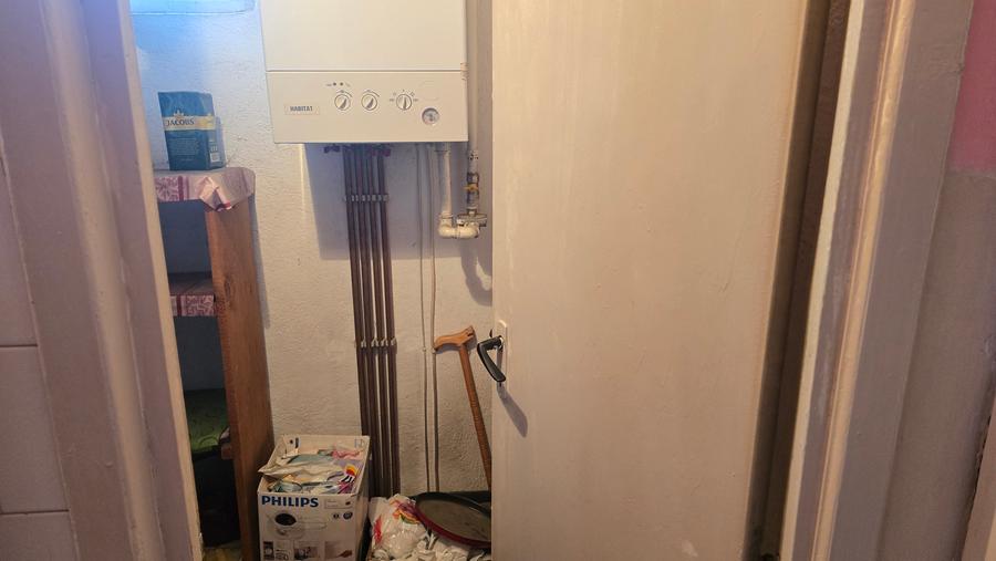 Vand apartament 2 camere decomandat in Deva, etaj 2, zona Avram Iancu