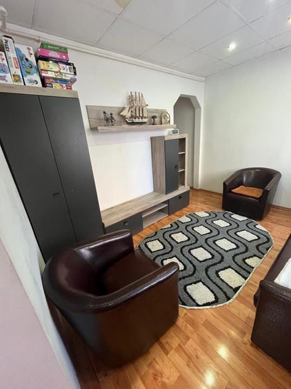 Apartament 3 camere, 55 mp utili, zona Bogdan Voda