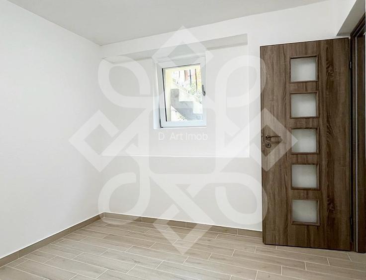 Apartament cu 3 camere de vanzare ultracentral in Oradea - 11