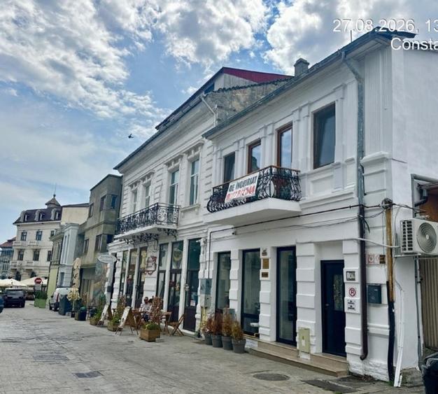 Piata Ovidiu, apartament in vila, 4 camere