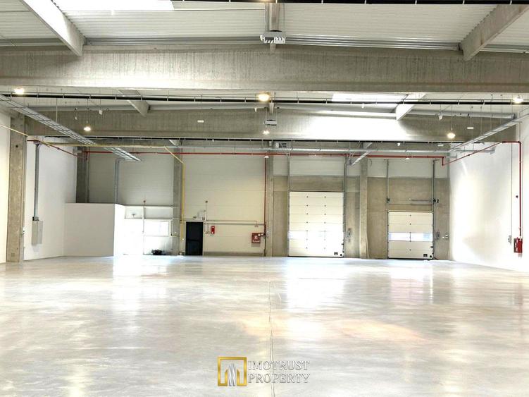 Hala industriala moderna – 1.176,32 mp depozit | Arad