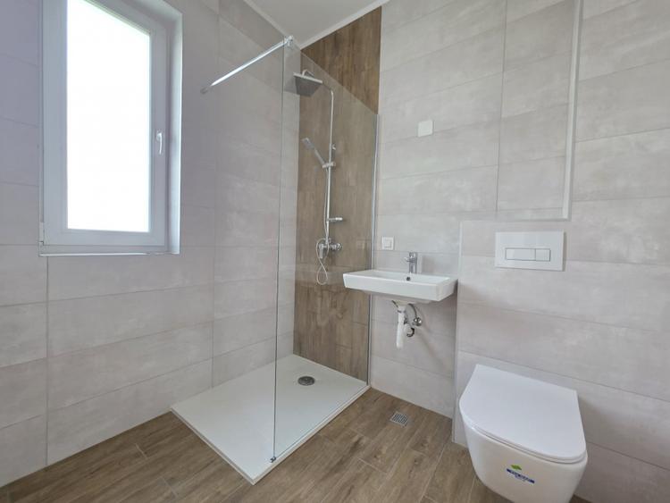 Duplex nou, 118 mp utili, teren 250 mp, toate utilitățile ,Stupini Brasov