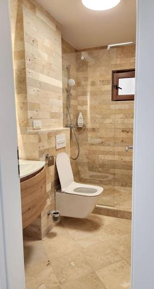 De vanzare apart. 3 camere Faleza , vedere Dunare, 78 mp, renovat premium