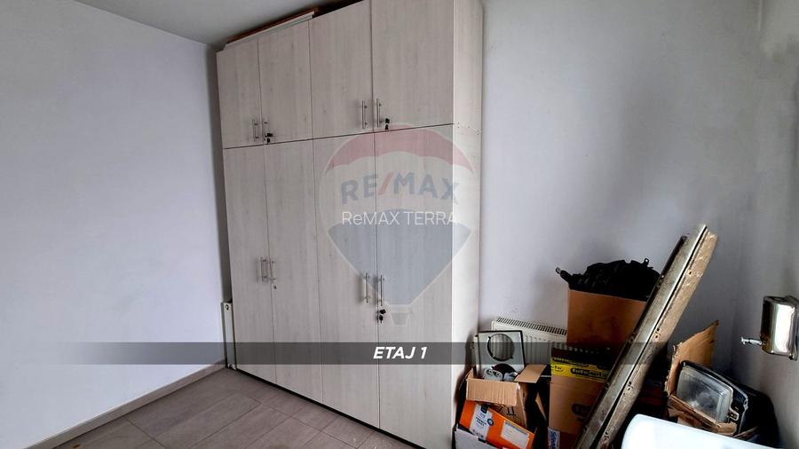 Clădire mixtă de vânzare, 1.055 MC, teren 350 mp str. Fabricii BM - 41