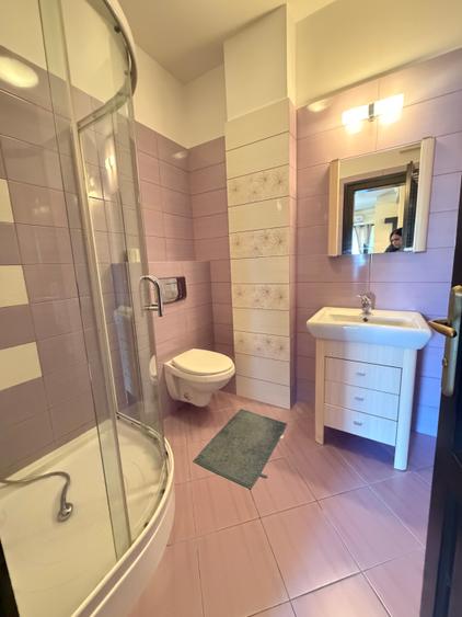 Inchiriez apartament 3 camere Mehala 550 euro