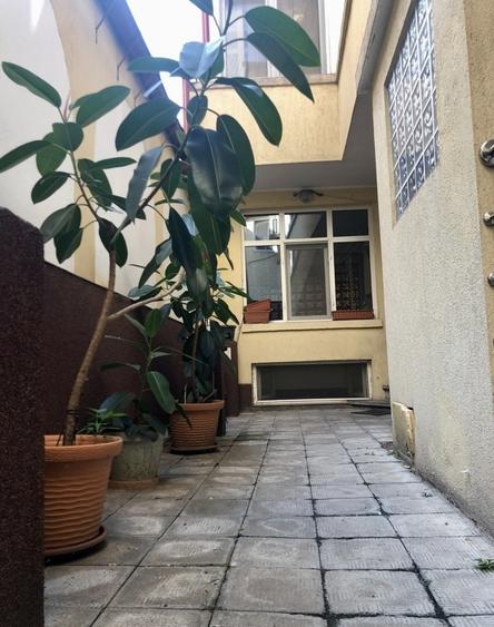 Apartament de 2 camere, 48 mp, centrala proprie, metrou, Vatra Luminoasă