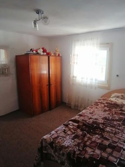 Casă situată în Bumbești Pițic - sat Cârligei