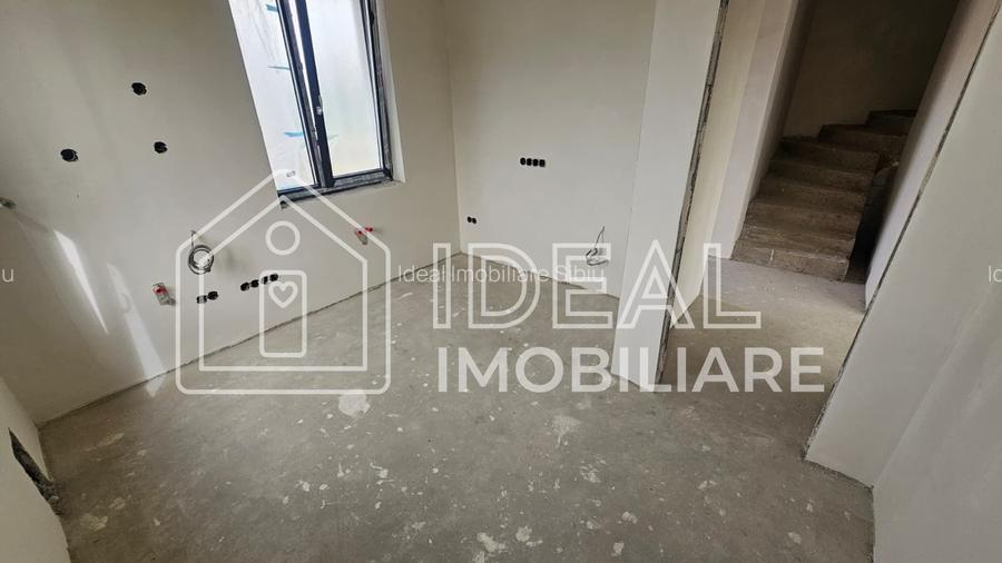 Duplex Modern cu 4 camere si gradina, In Selimbar - 10