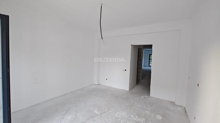 Casa stil duplex - zona Corbeanca