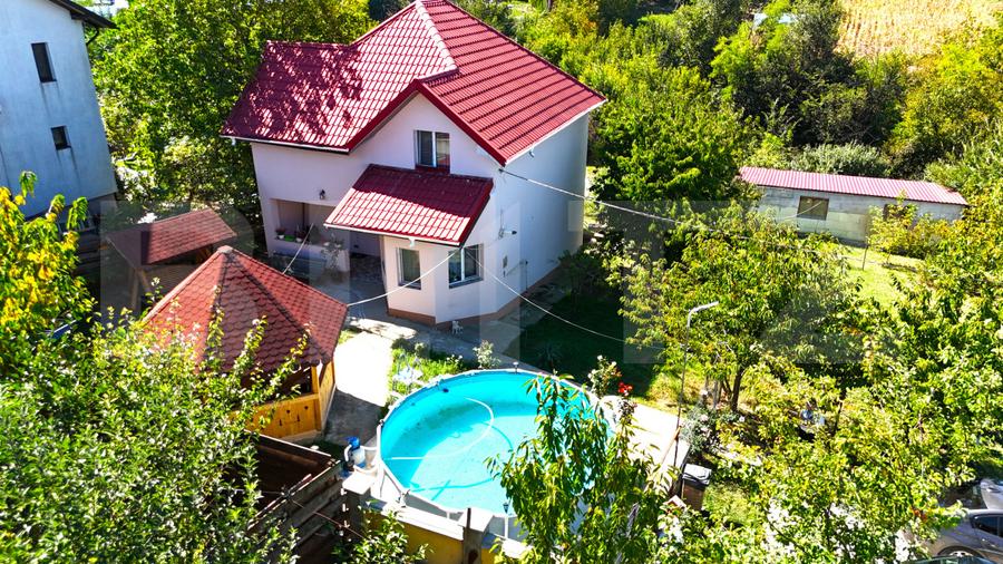 Casa 4 camere, 120 mp, 700 mp teren, zona Breazu