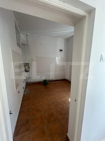 Spatiu comercial stradal