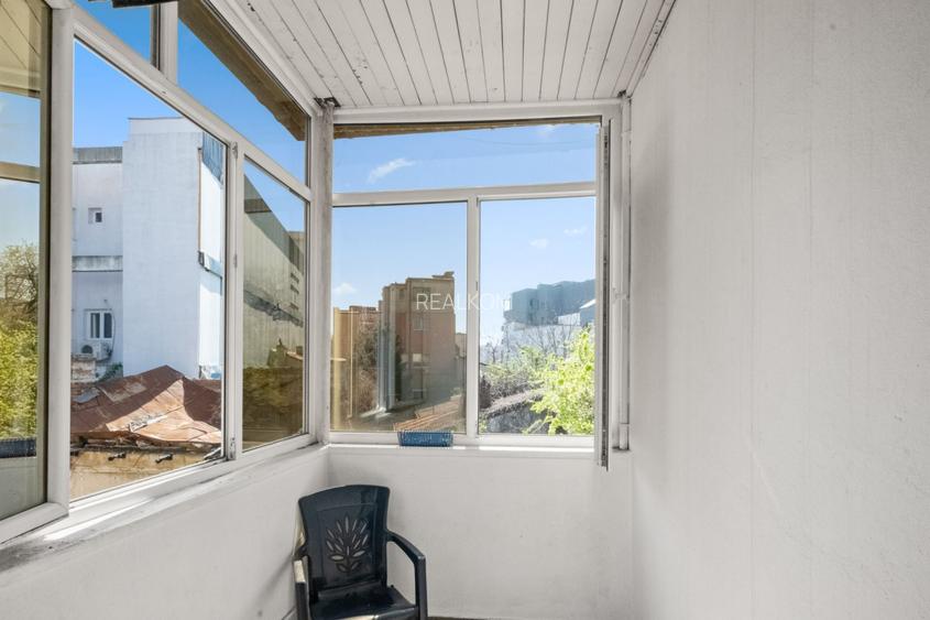 VANZARE VILA 9 CAMERE DACIA- RADU DE LA AFUMATI NR.42 - COMISION 0% - 22