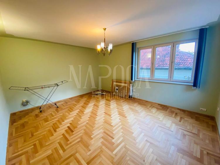 Casa 13 camere de vanzare in Gruia, Cluj Napoca