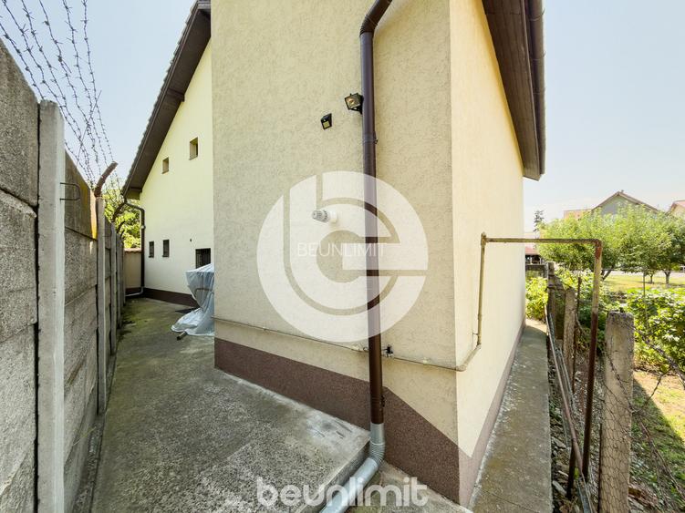 Inchirere Casa individuala | 5 camere | 5 bai | 3 dressing-uri | Trei Stejari - 23