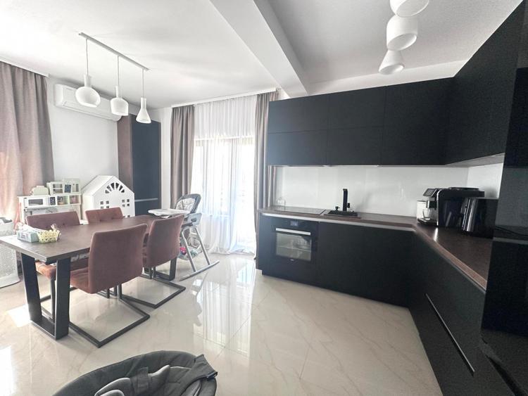Duplex 4 camere-zona foarte buna -113 mp - Mosnita Noua