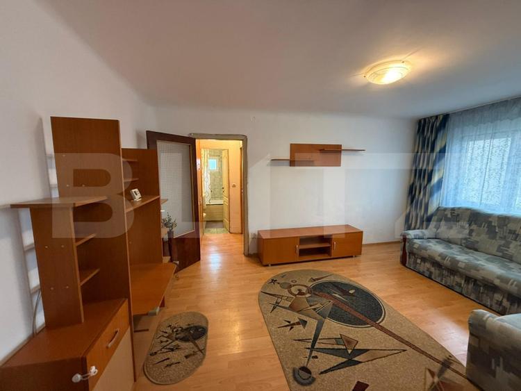 Apartament 2 camere, 46.50 mp, zona Craiovita Noua - Scoala 32
