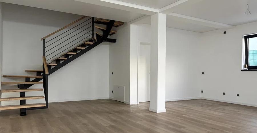 Apartament 3 camere | 110 mp utili | Curte proprie | Cetate