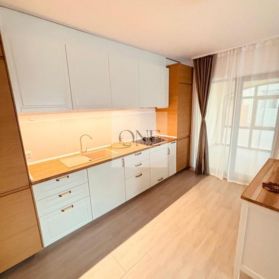 Apartament Spațios Curte Proprie Cristian