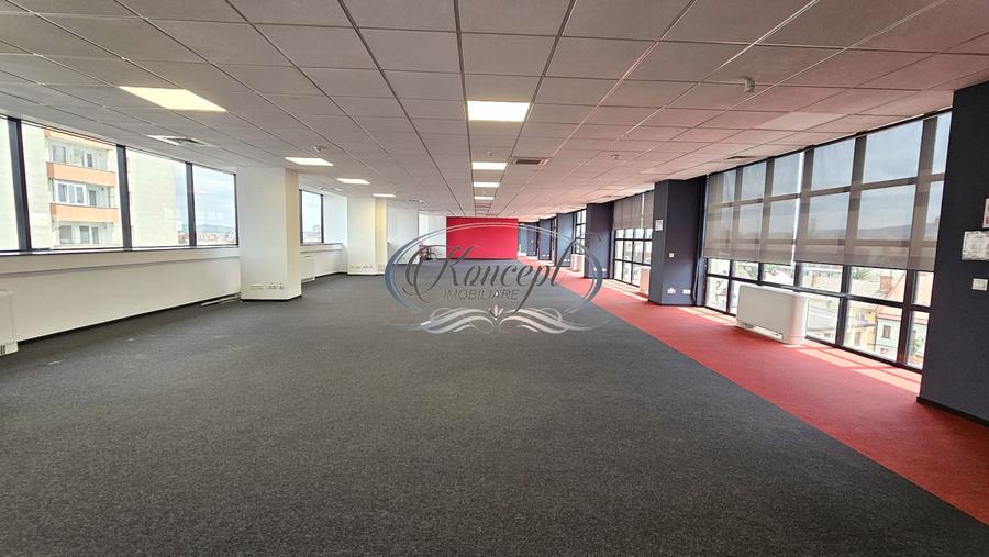 Spatiu office premium in Piata Mihai Viteazu