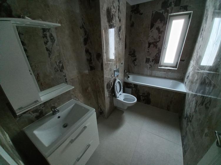 NOU. Etaj intermediar. Aproape de Il Locale si Profi.