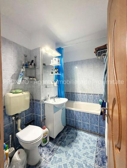 Apartament 2 camere de vanzare, etaj 1, centrală proprie