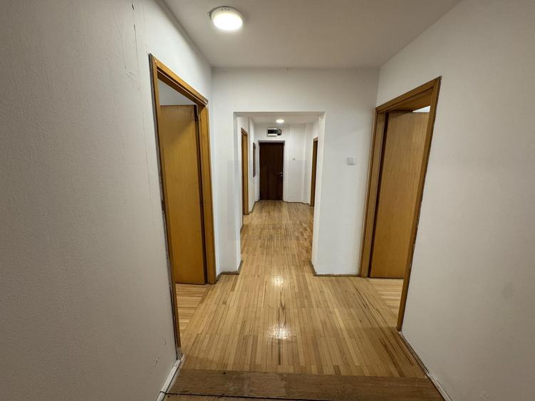 Spatiu de birouri de inchiriat in zona *Natiunile Unite*